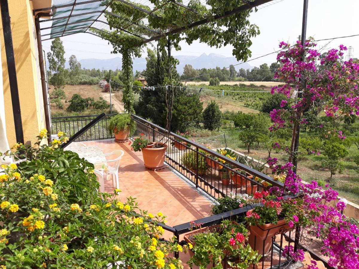 B&B Is Murdegus Tortolì Εξωτερικό φωτογραφία